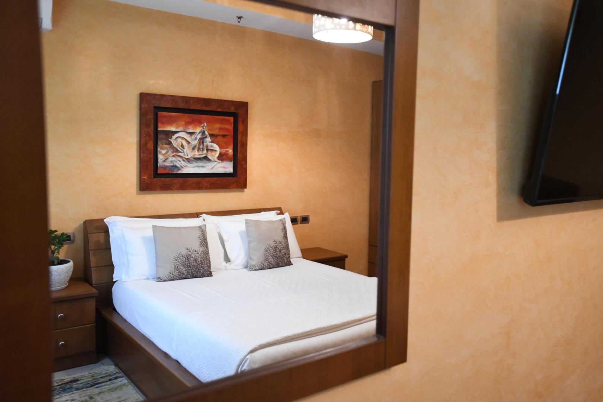 Gega Hotel 4*